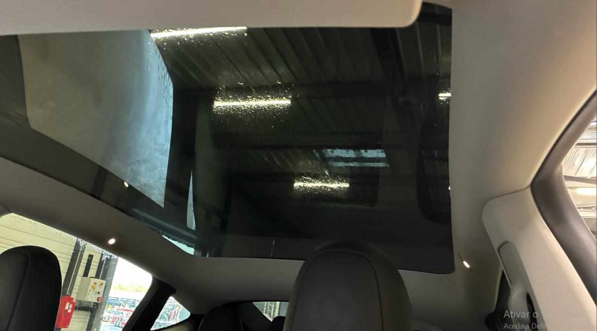 tesla-model-y-performance-2024-eletrico