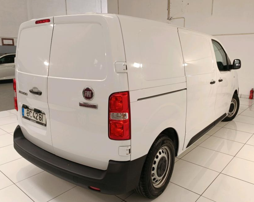 fiat-scudo-1-5-120cv-2023-diesel-1499cc
