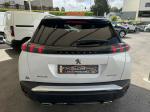 peugeot-2008-2023-gasolina-1199cc