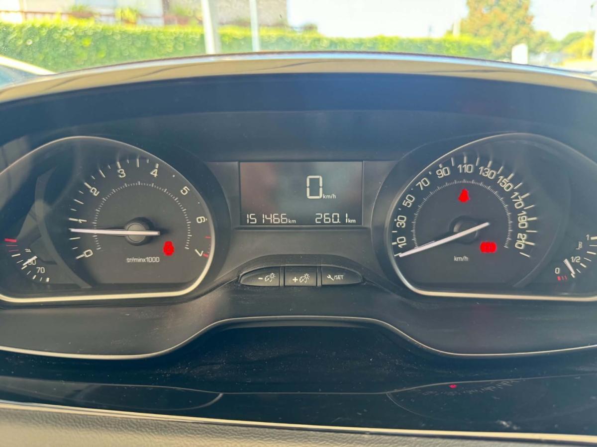 peugeot-208-2019-gasolina-1199cc