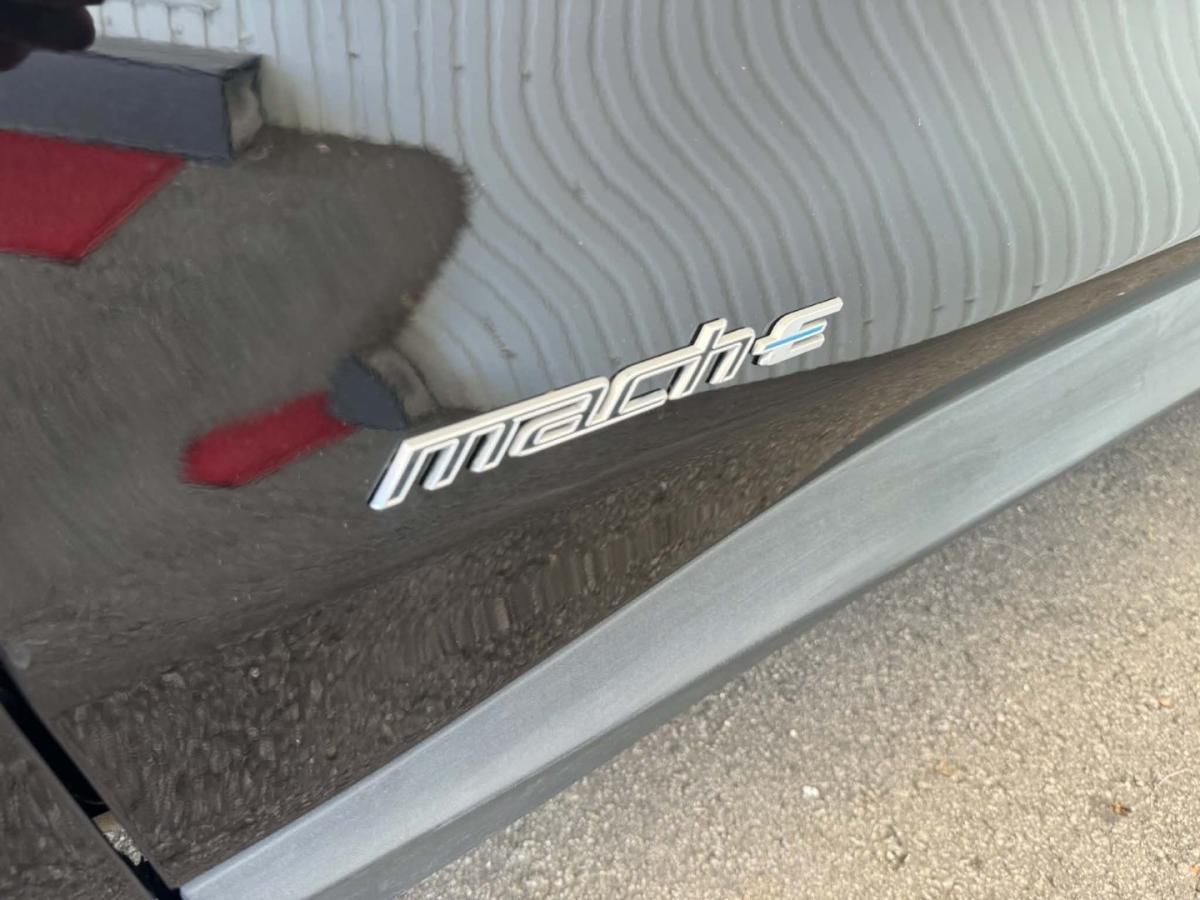ford-mustang-mach-e-2024-eletrico-0cc