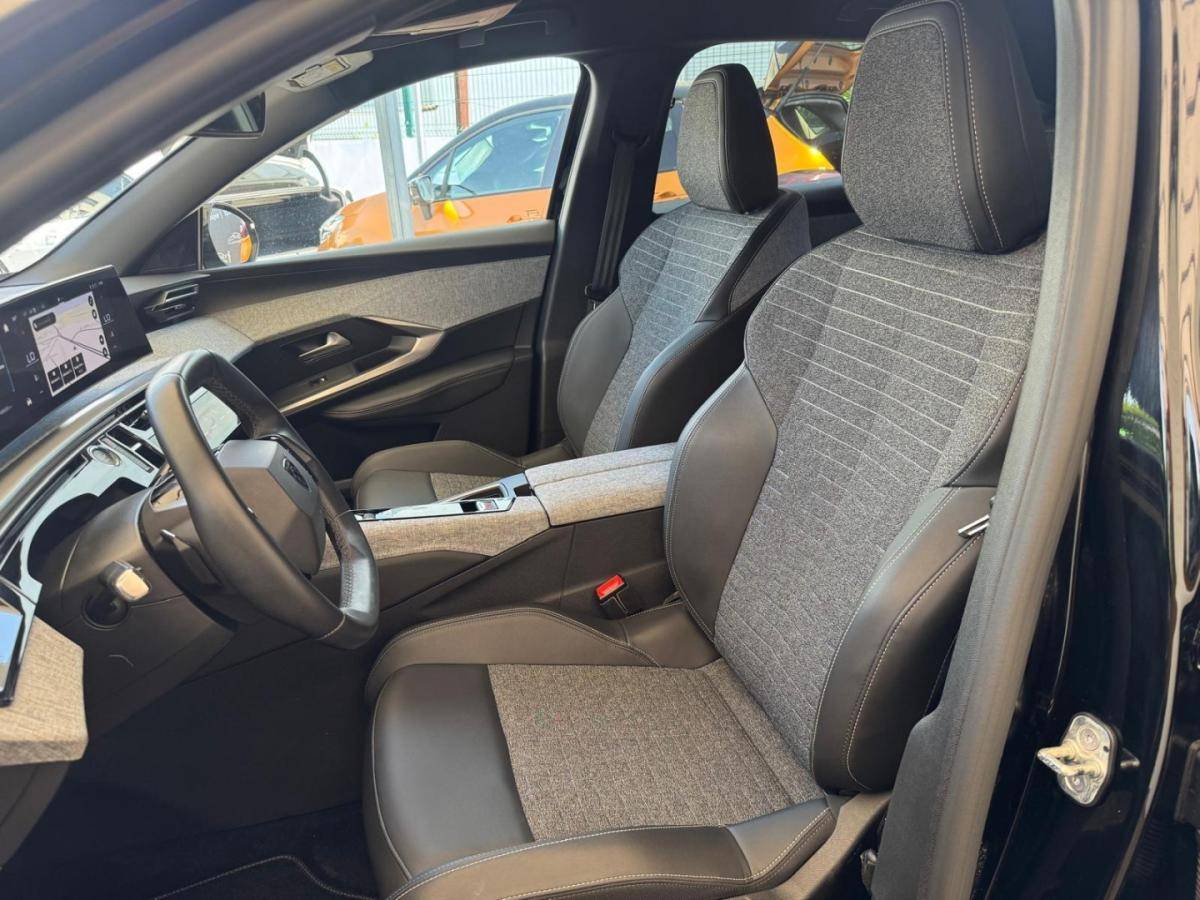 peugeot-e-3008-2025-eletrico-0cc