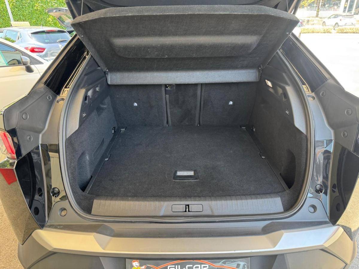 peugeot-e-3008-2025-eletrico-0cc
