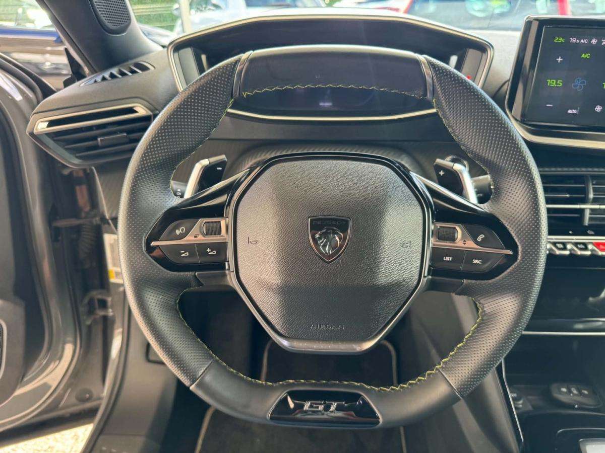 peugeot-2008-2024-gasolina-1199cc