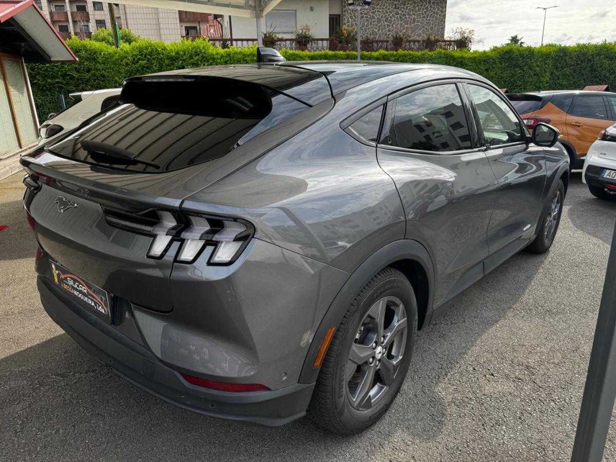 ford-mustang-mach-e-2023-eletrico-0cc