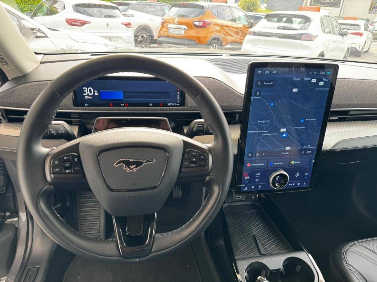 ford-mustang-mach-e-2023-eletrico-0cc