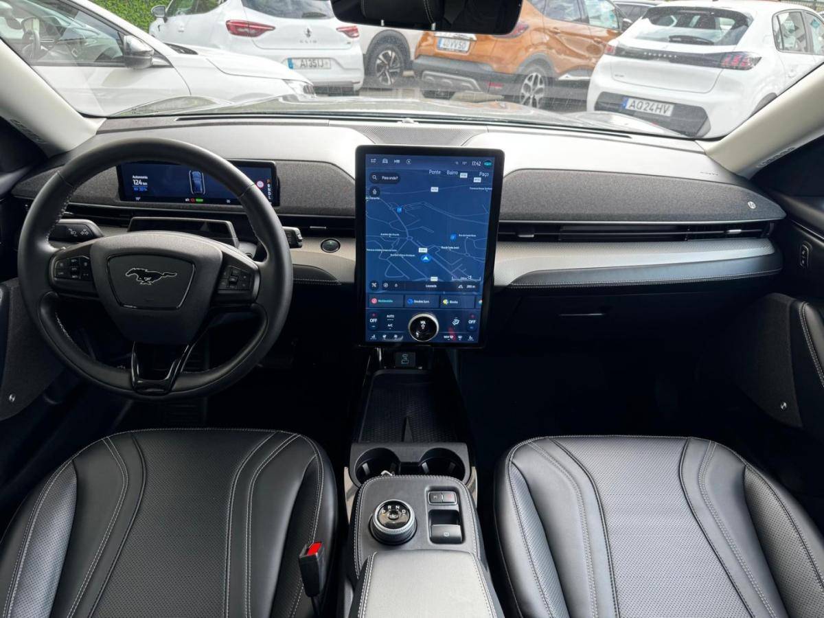 ford-mustang-mach-e-2023-eletrico-0cc