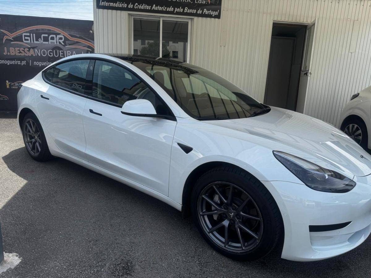 tesla-model-3-2021-eletrico-0cc