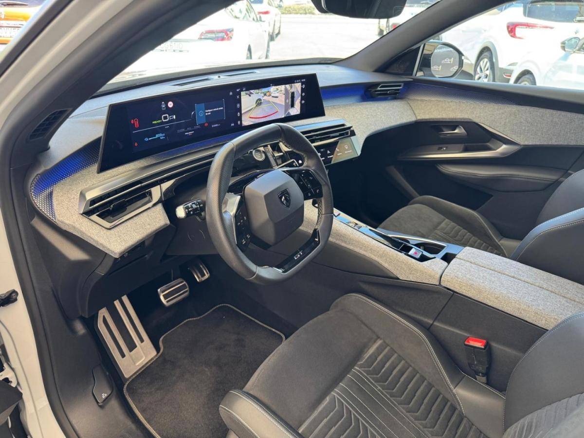 peugeot-e-3008-2024-eletrico-0cc