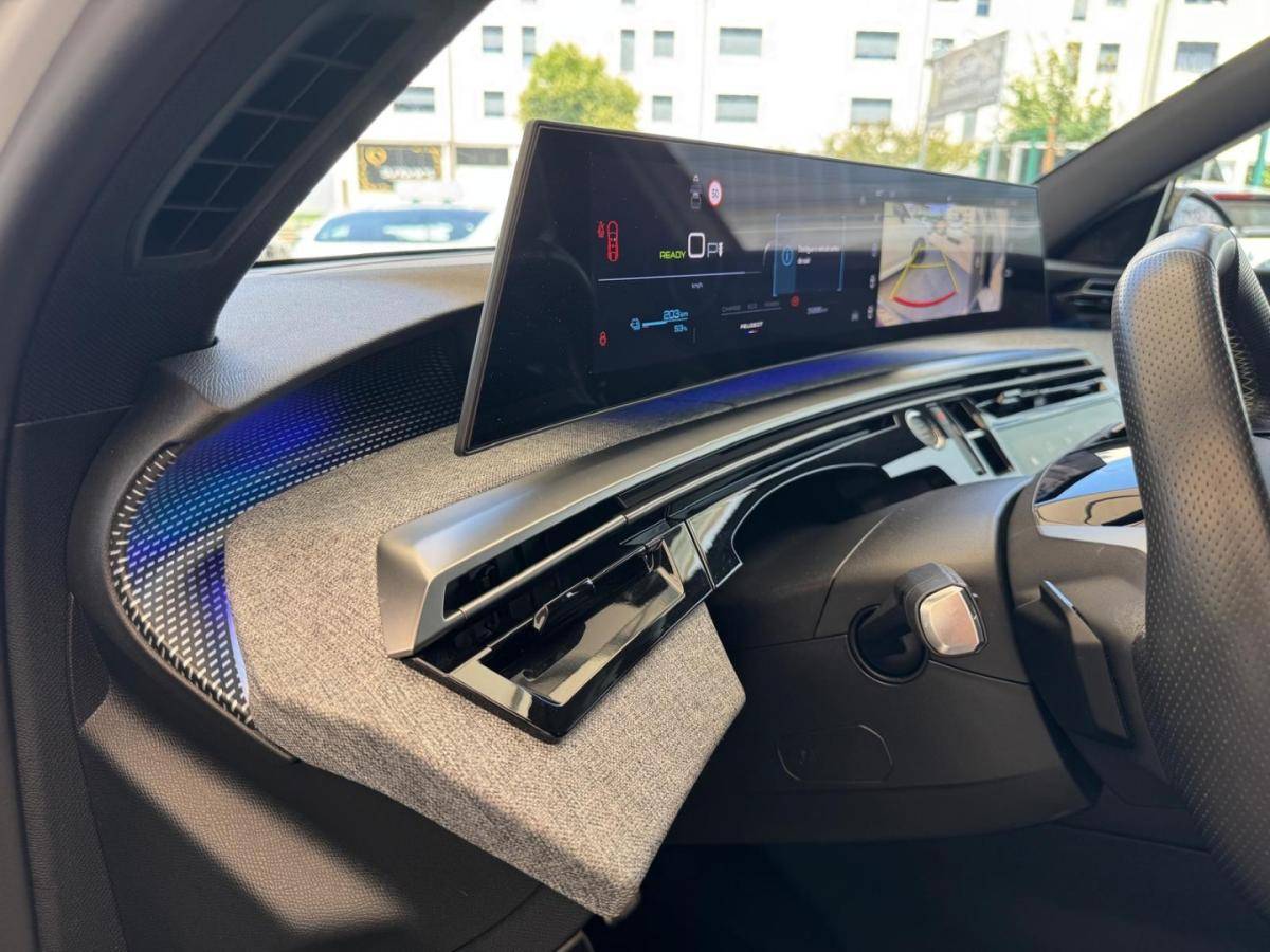 peugeot-e-3008-2024-eletrico-0cc