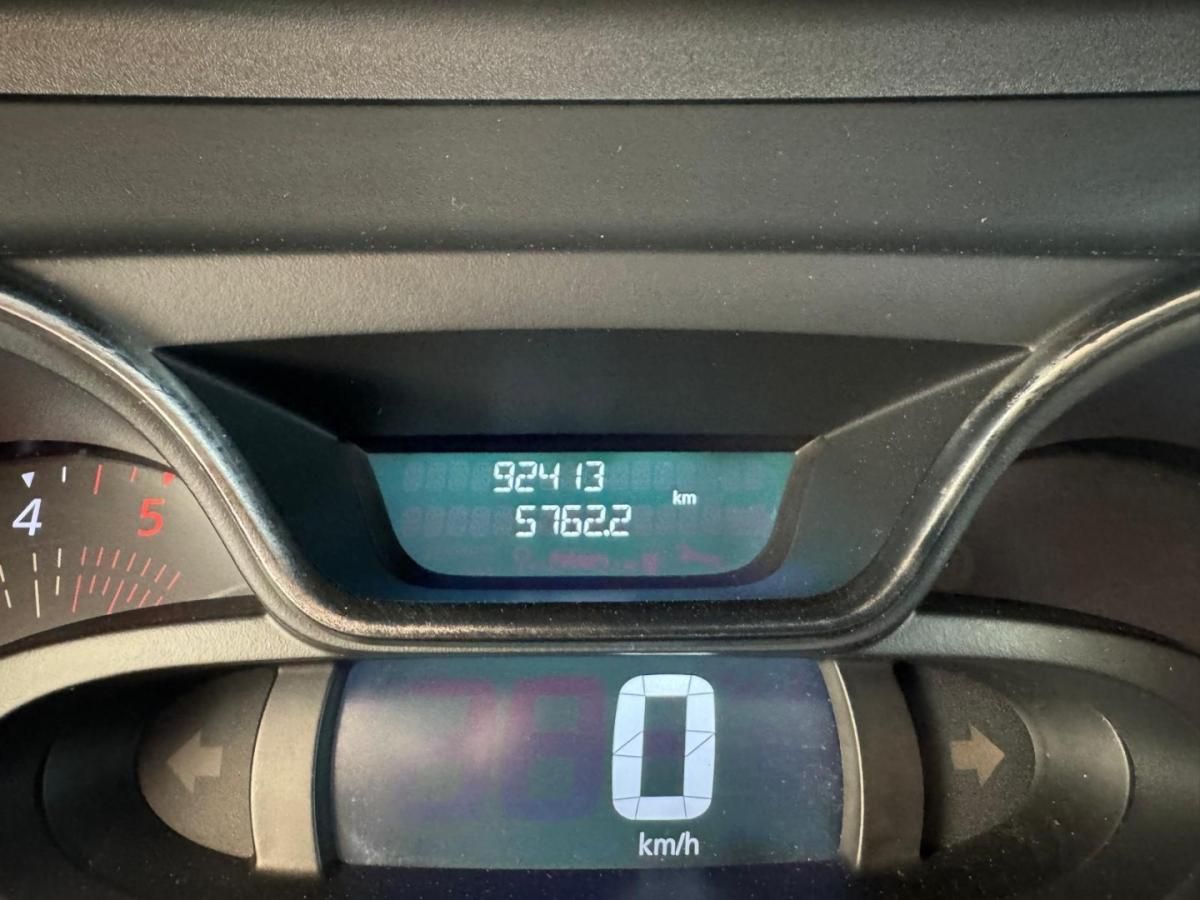 renault-captur-2018-diesel-1461cc