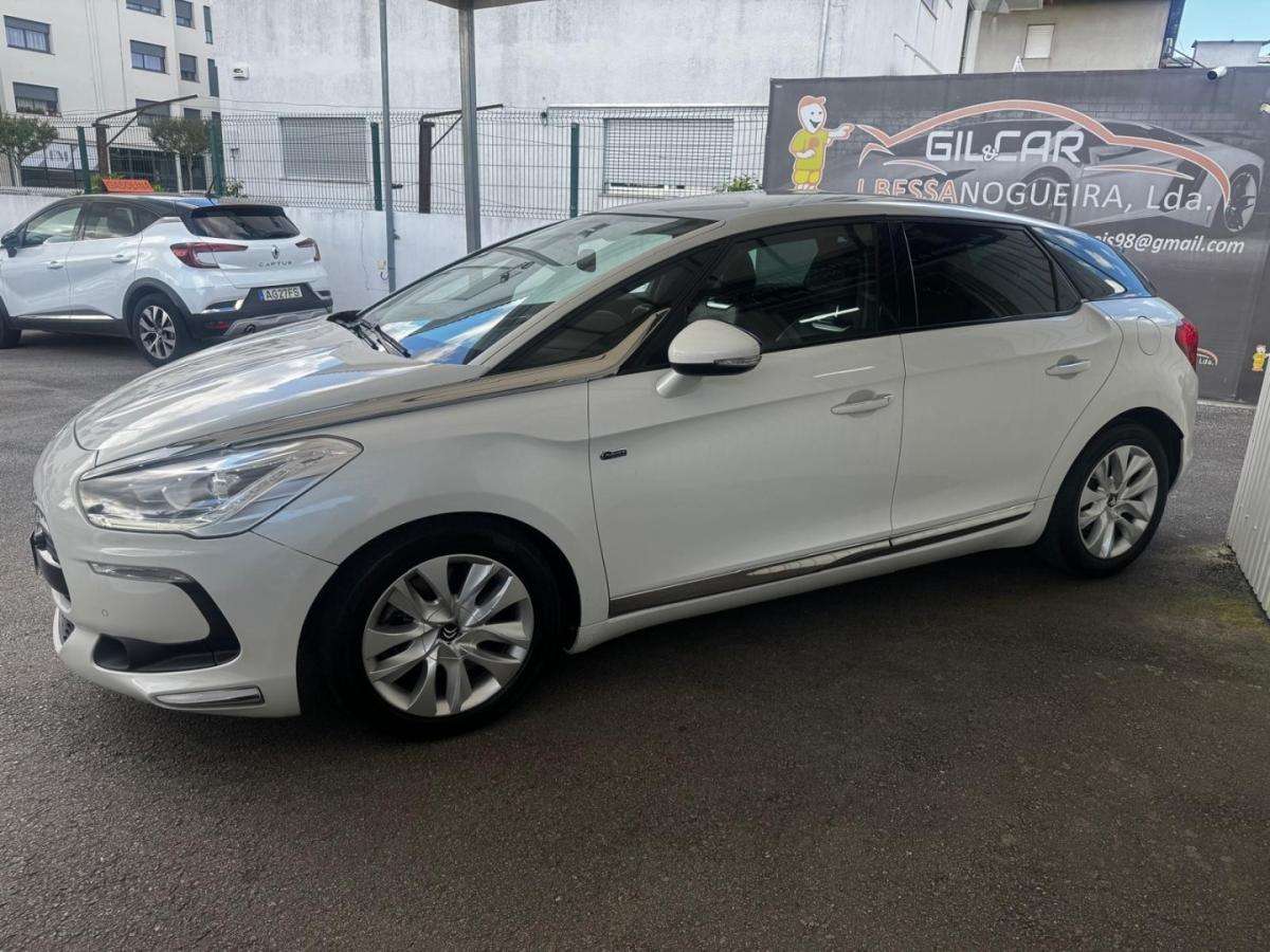 citroen-ds5-2014-hibrido-1997cc