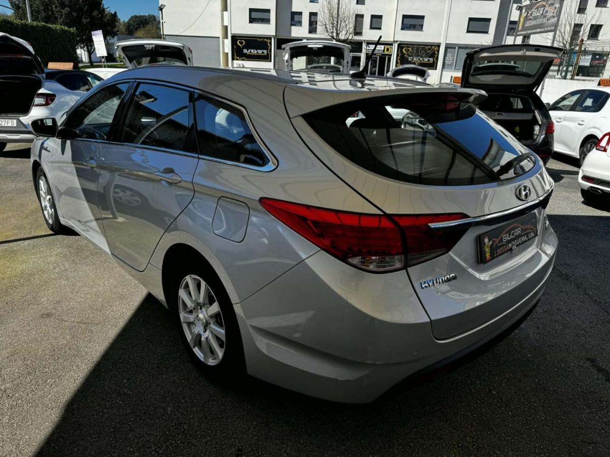 hyundai-i40-sw-2015-diesel-1685cc