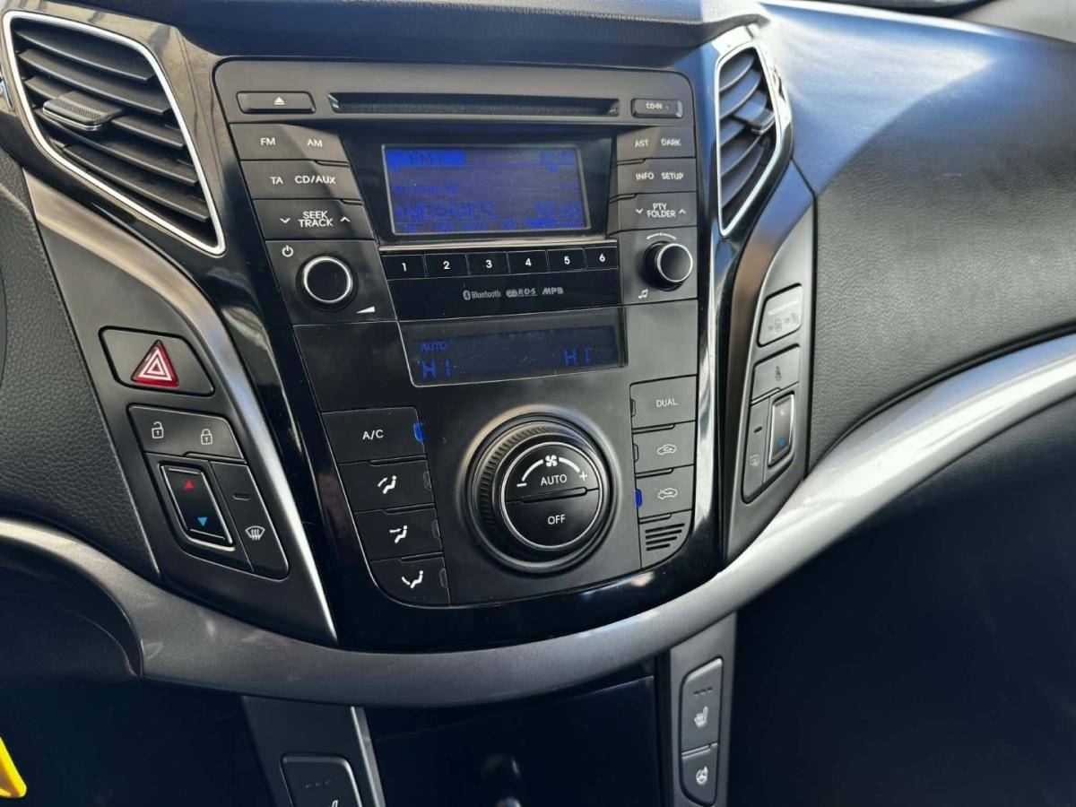 hyundai-i40-sw-2015-diesel-1685cc