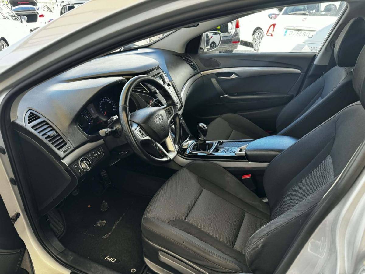 hyundai-i40-sw-2015-diesel-1685cc