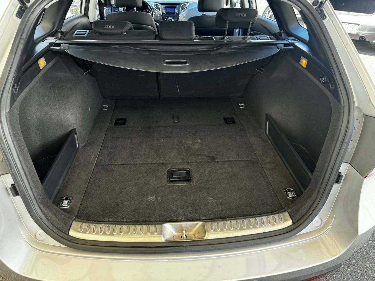 hyundai-i40-sw-2015-diesel-1685cc