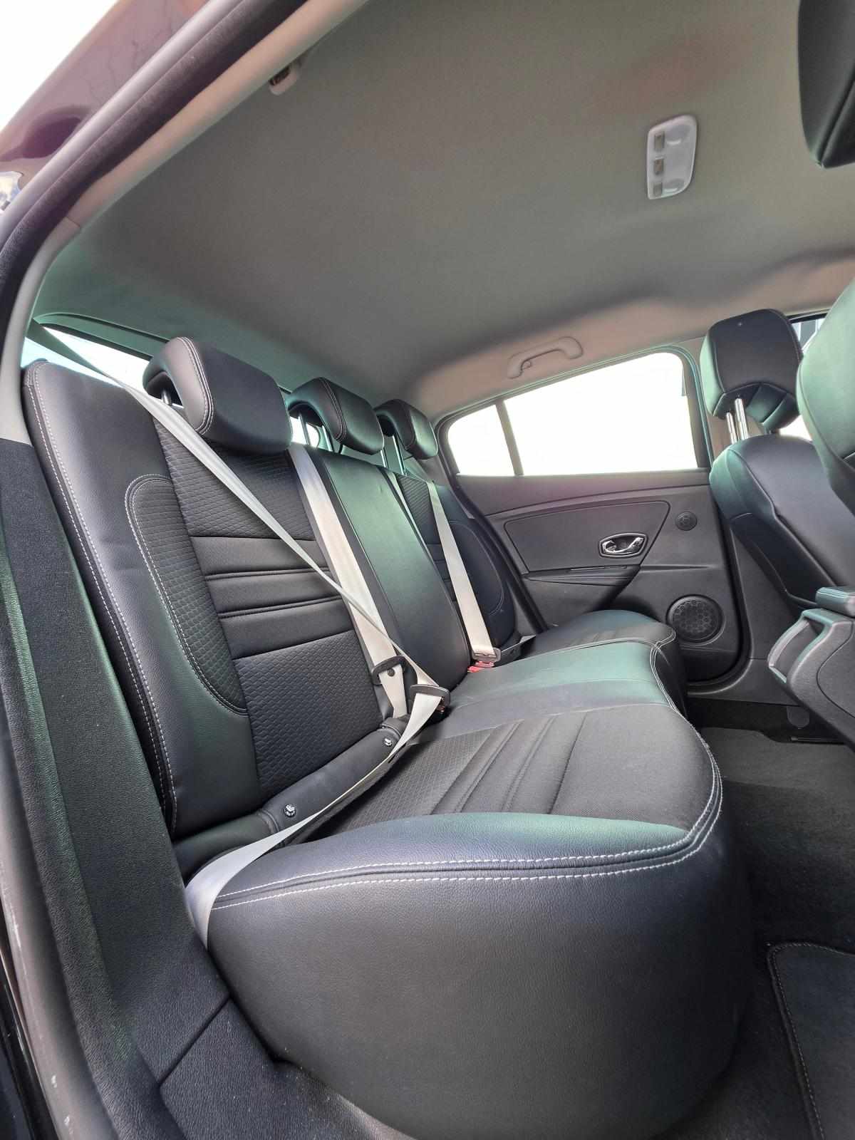 renault-megane-sport-tourer1-5-dci-bose-edition-2015-diesel-1461cc