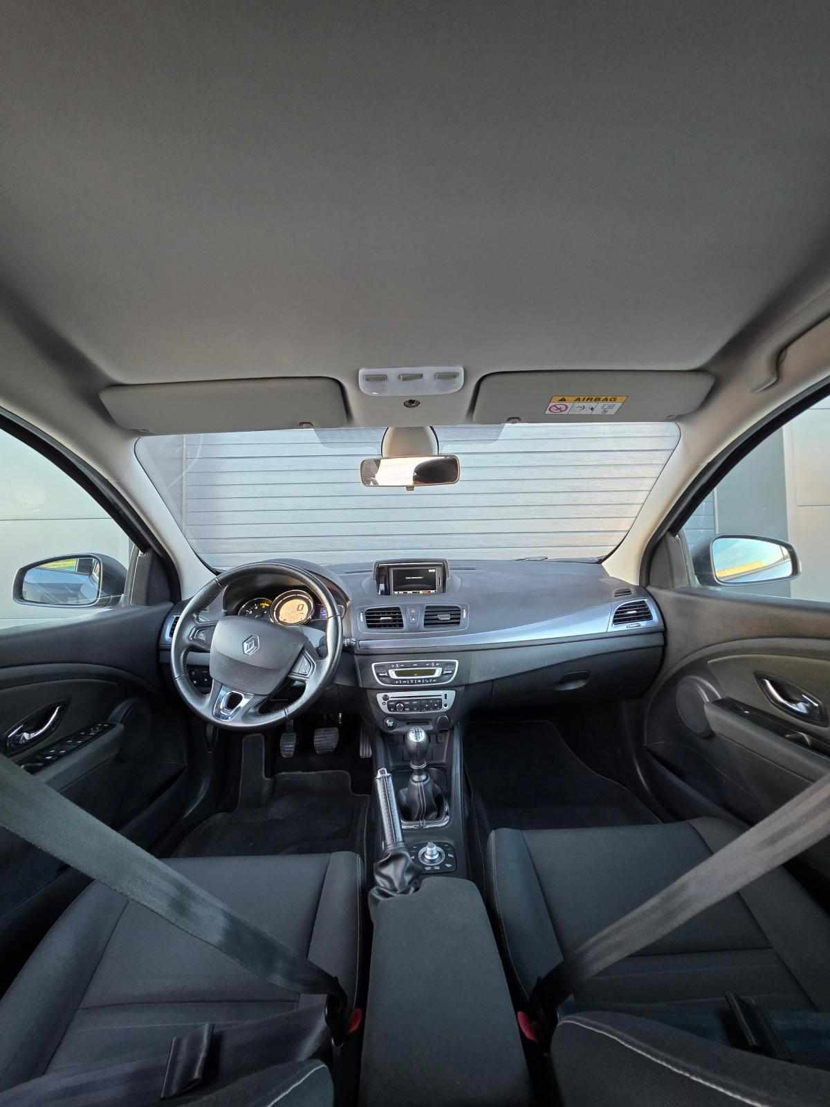 renault-megane-sport-tourer1-5-dci-bose-edition-2016-diesel-1461cc