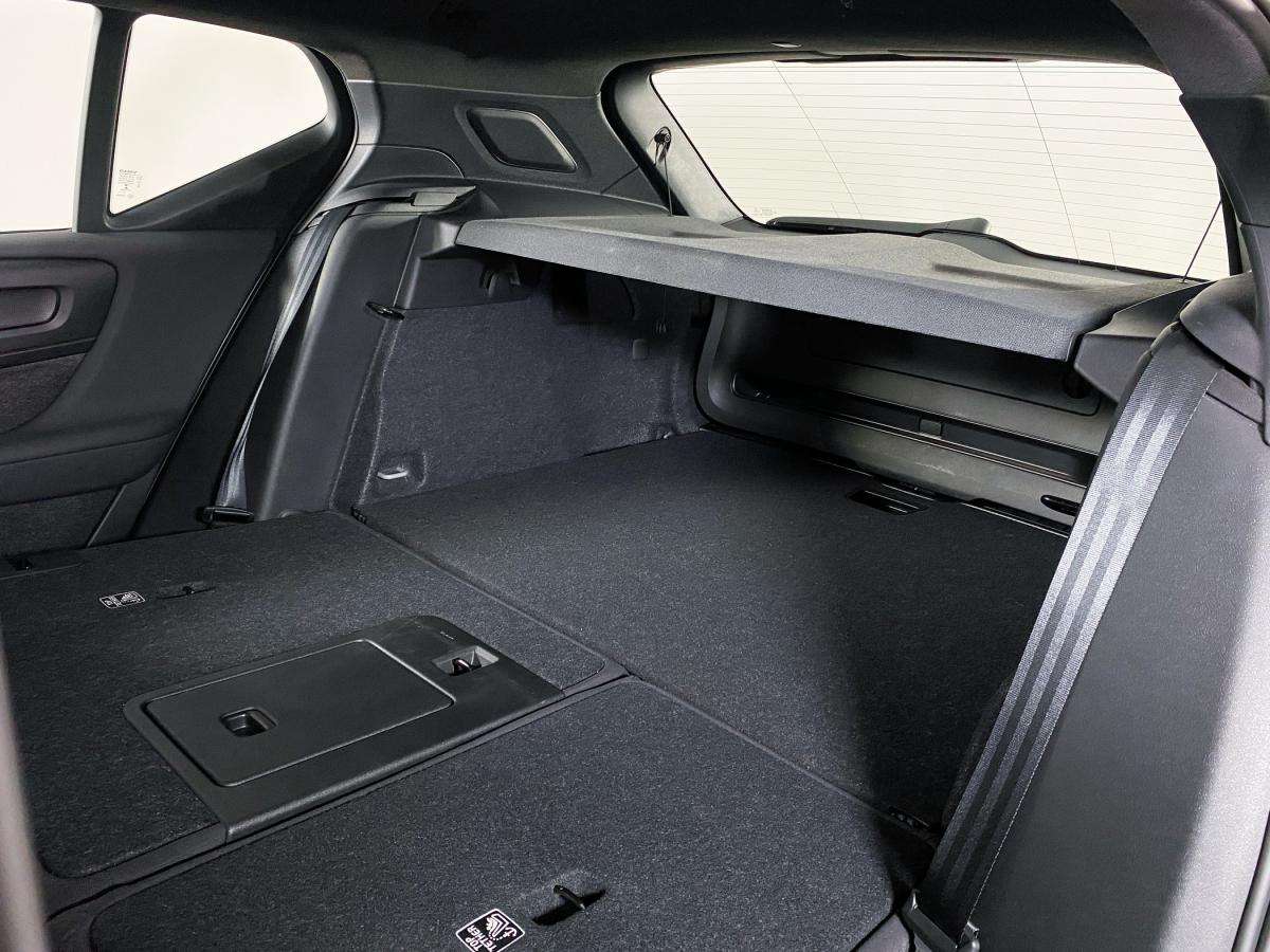 volvo-xc40-2022-eletrico-500cc