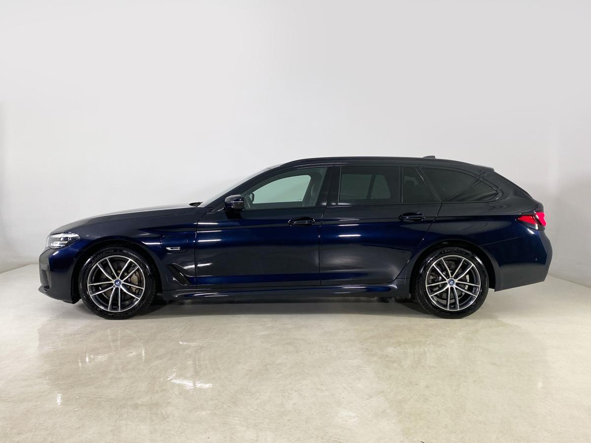 bmw-serie-5-2022-hibrido-a-gasolina-1998cc