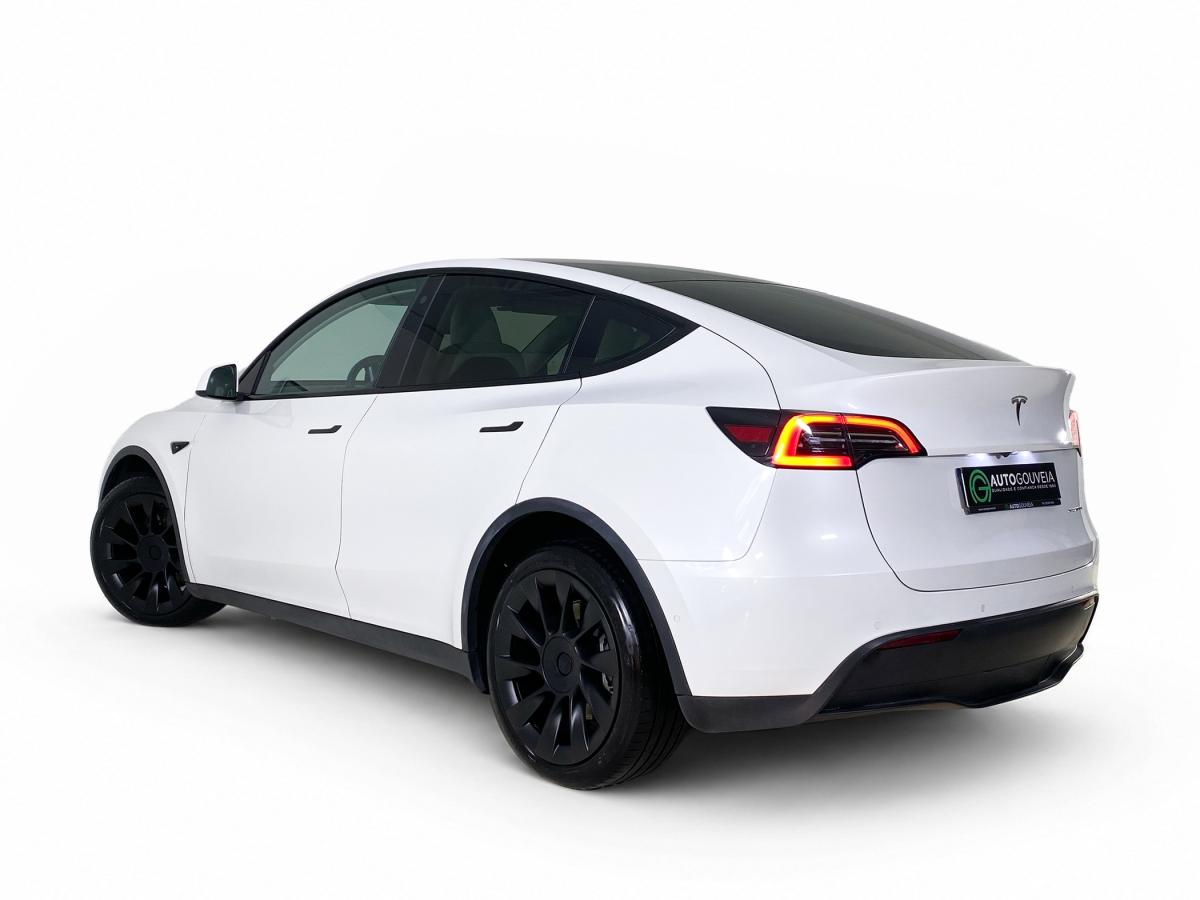 tesla-model-y-2022-eletrico-500cc