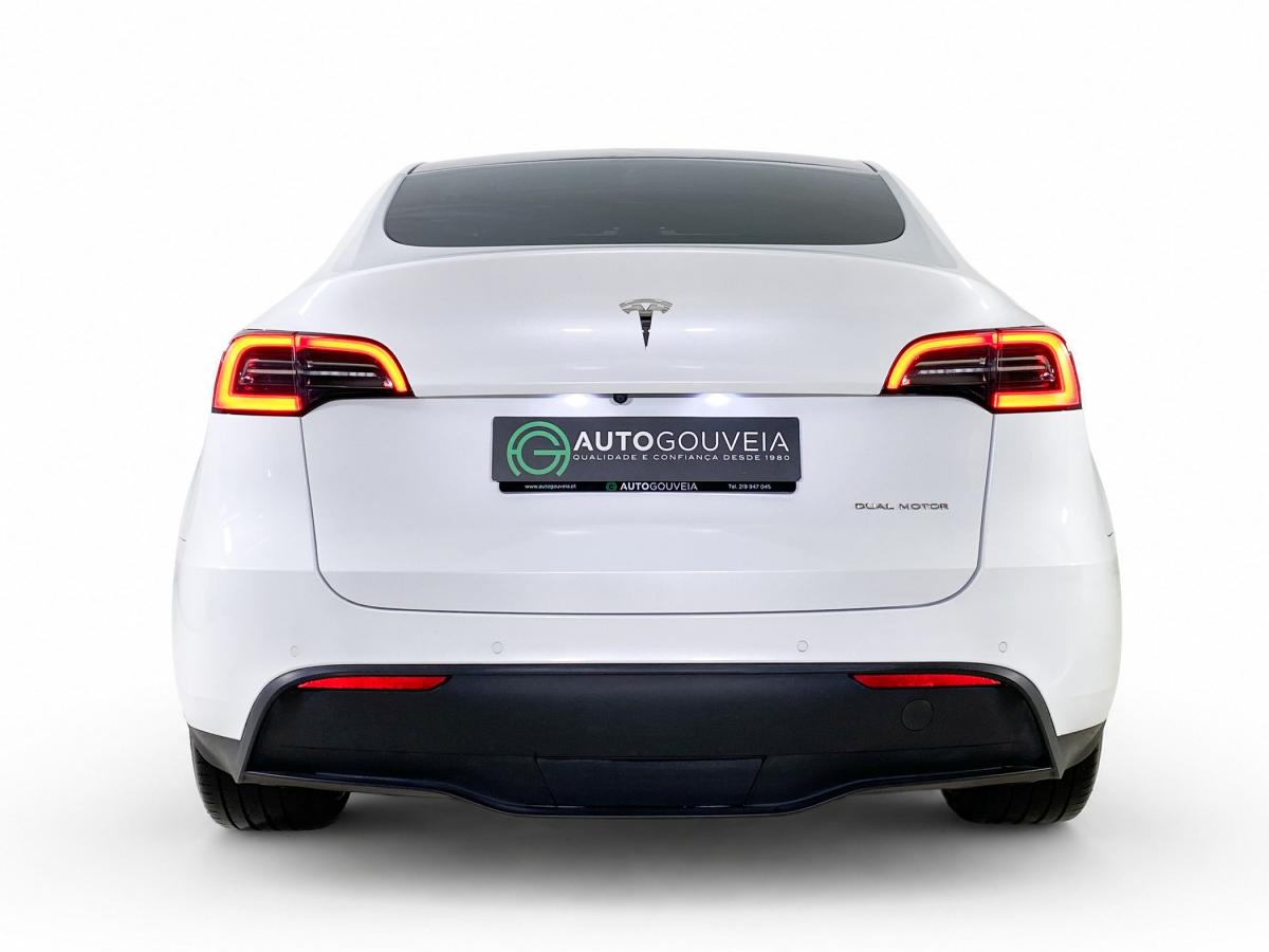 tesla-model-y-2022-eletrico-500cc