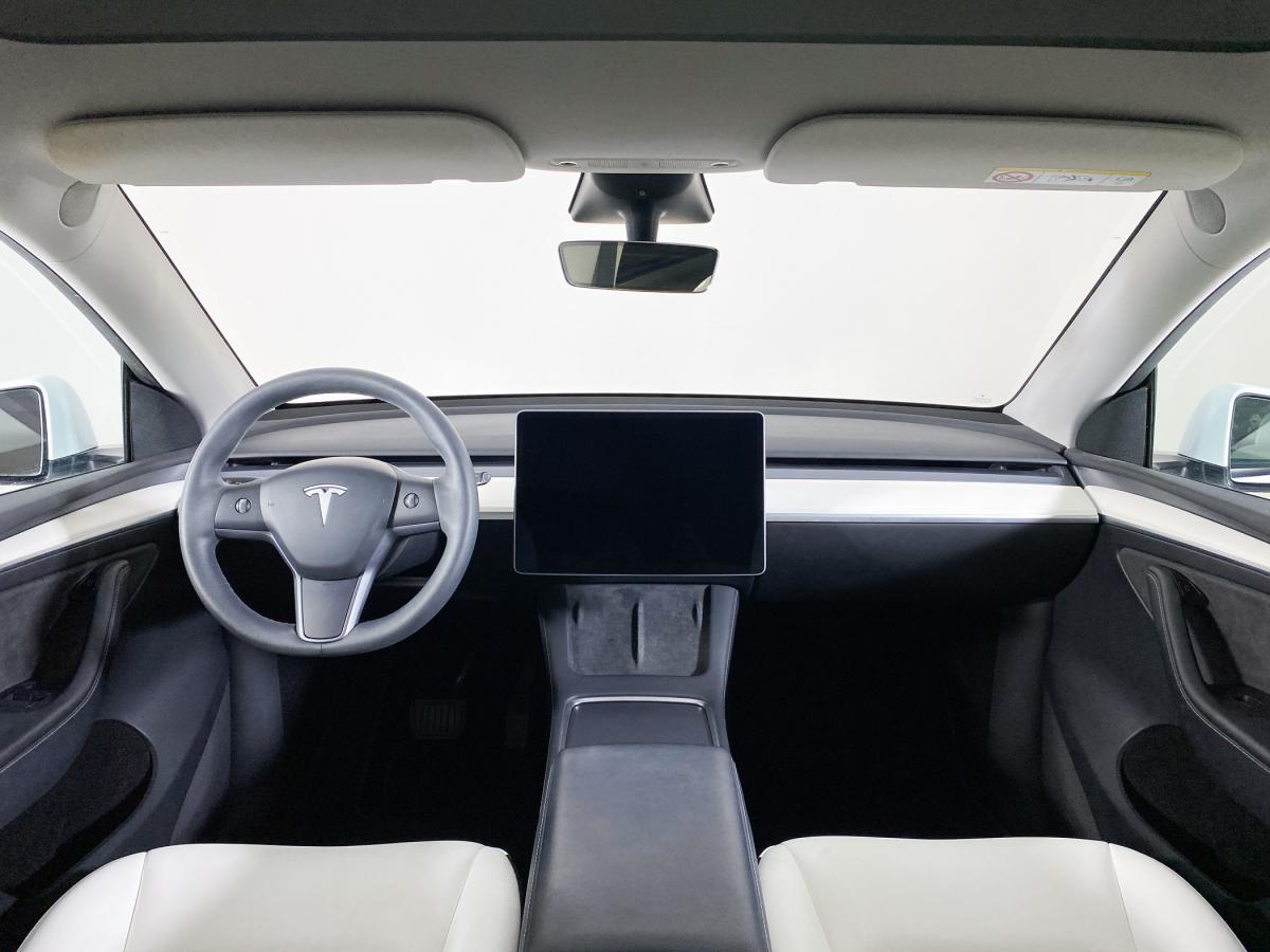 tesla-model-y-2022-eletrico-500cc