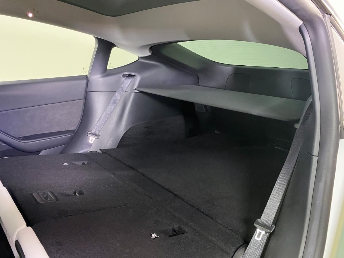 tesla-model-y-2022-eletrico-500cc