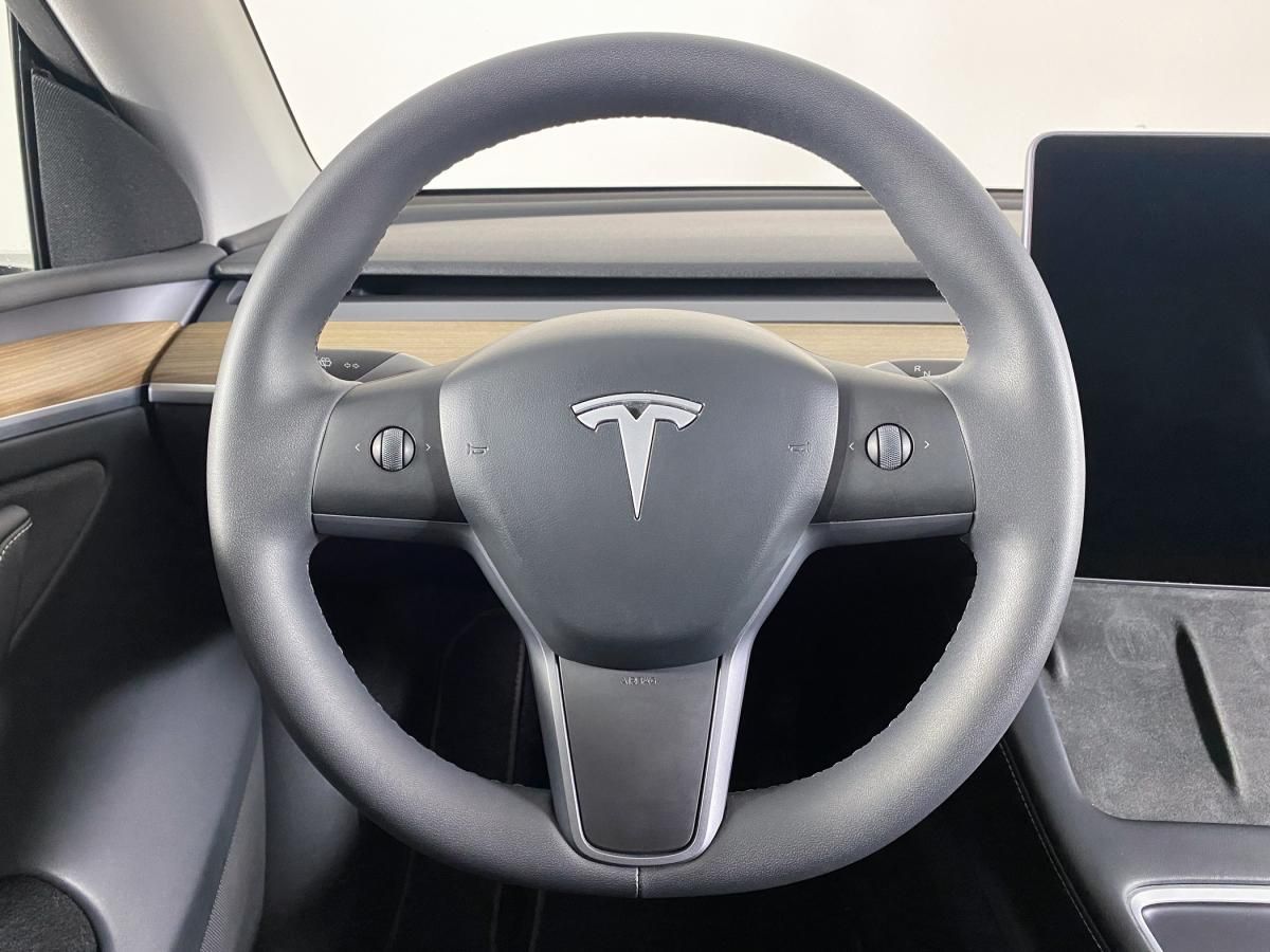 tesla-model-y-2024-eletrico-0cc