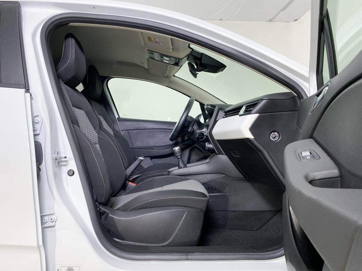 renault-clio-2023-gasolina-999cc