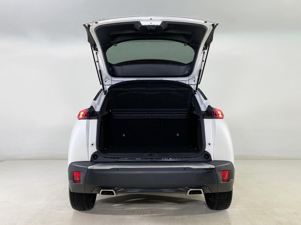 peugeot-2008-2022-gasolina-1199cc