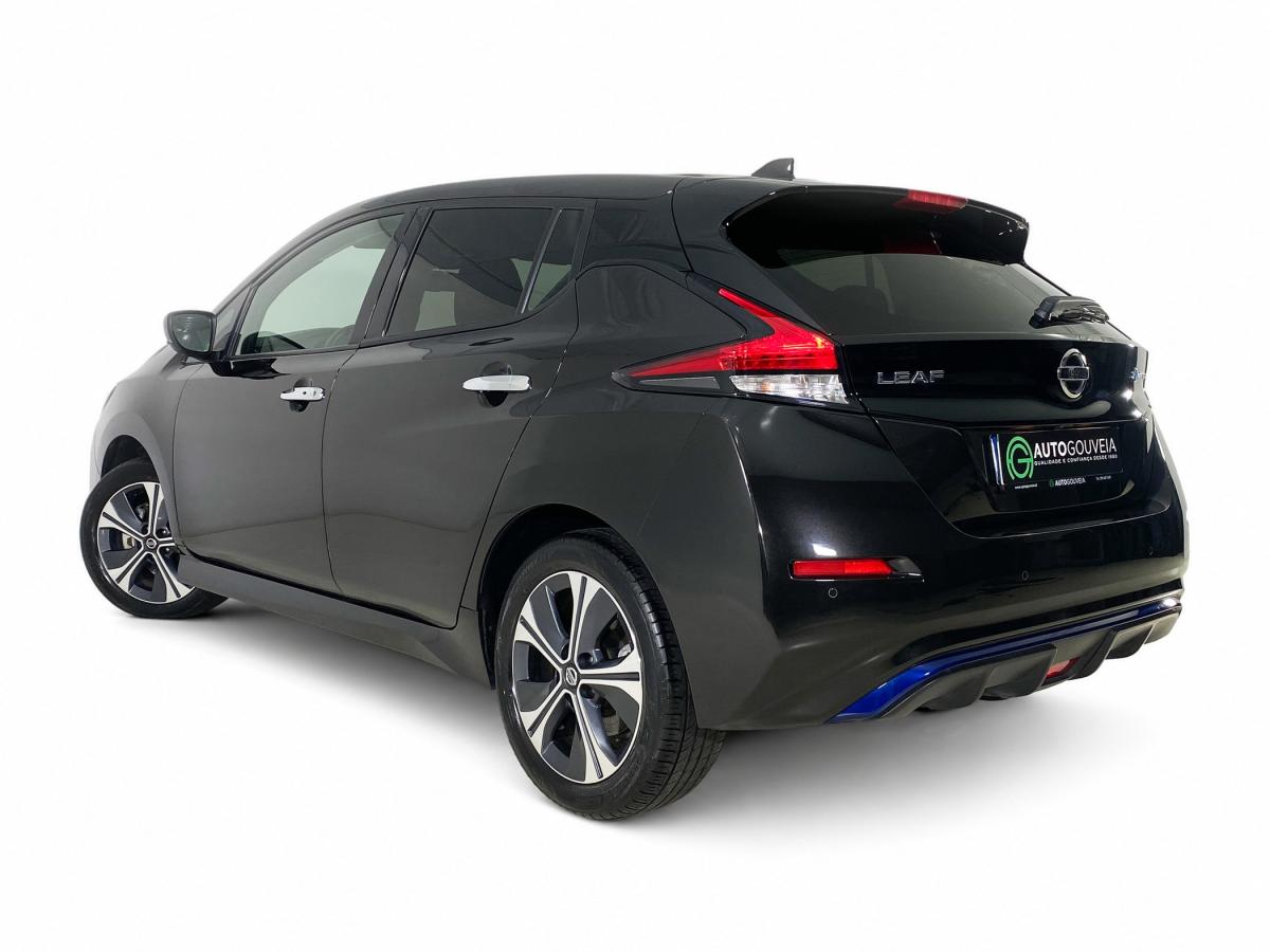nissan-leaf-2021-eletrico-500cc