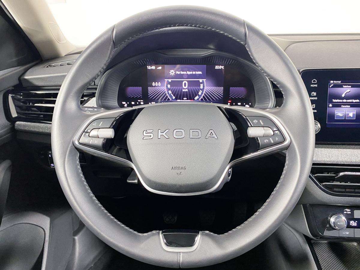 skoda-kamiq-2025-gasolina-999cc