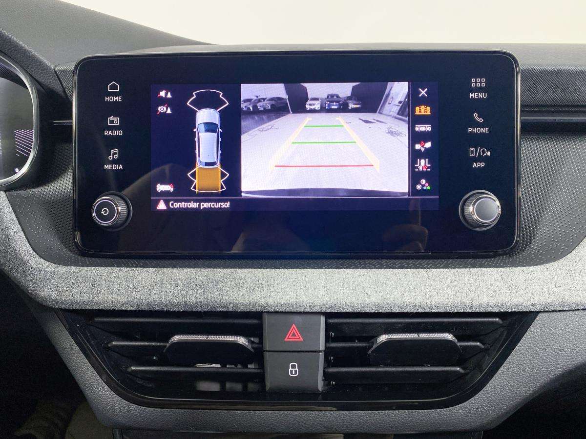 skoda-kamiq-2025-gasolina-999cc