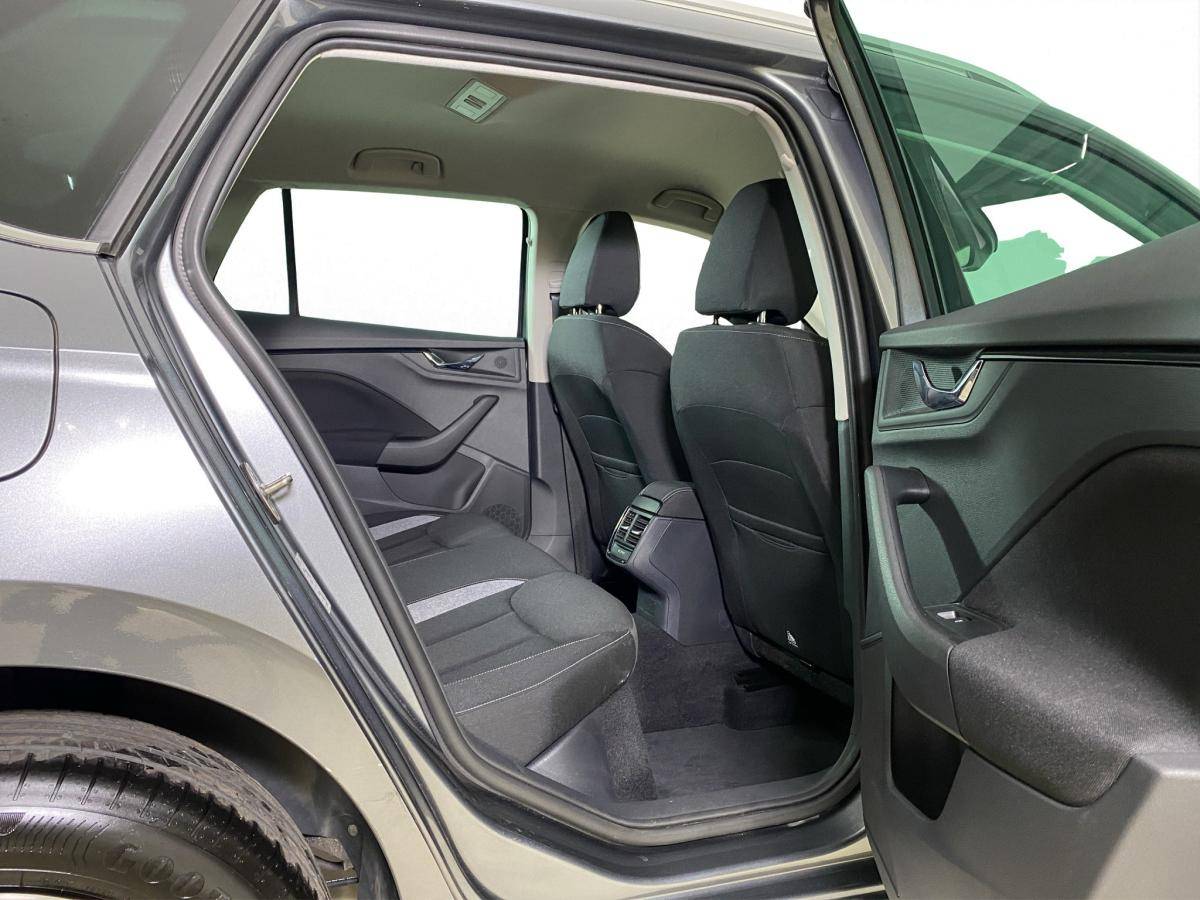 skoda-kamiq-2025-gasolina-999cc