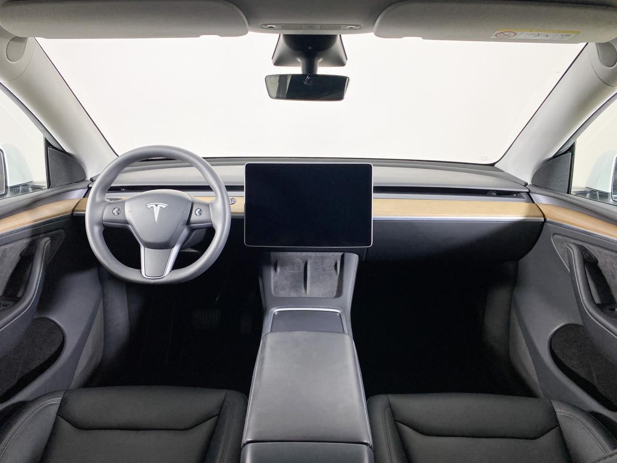 tesla-model-y-2024-eletrico-0cc
