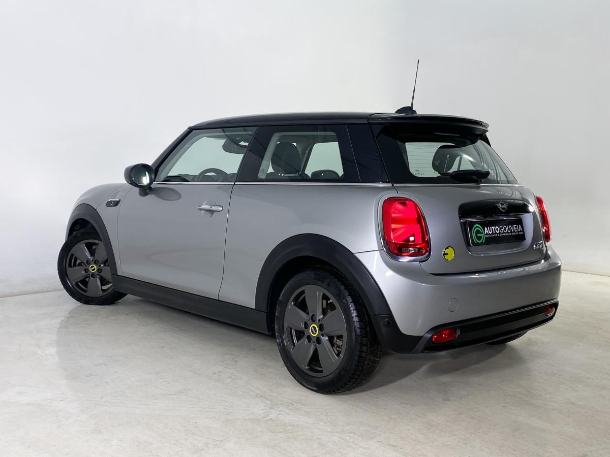 mini-cooper-2023-eletrico-500cc
