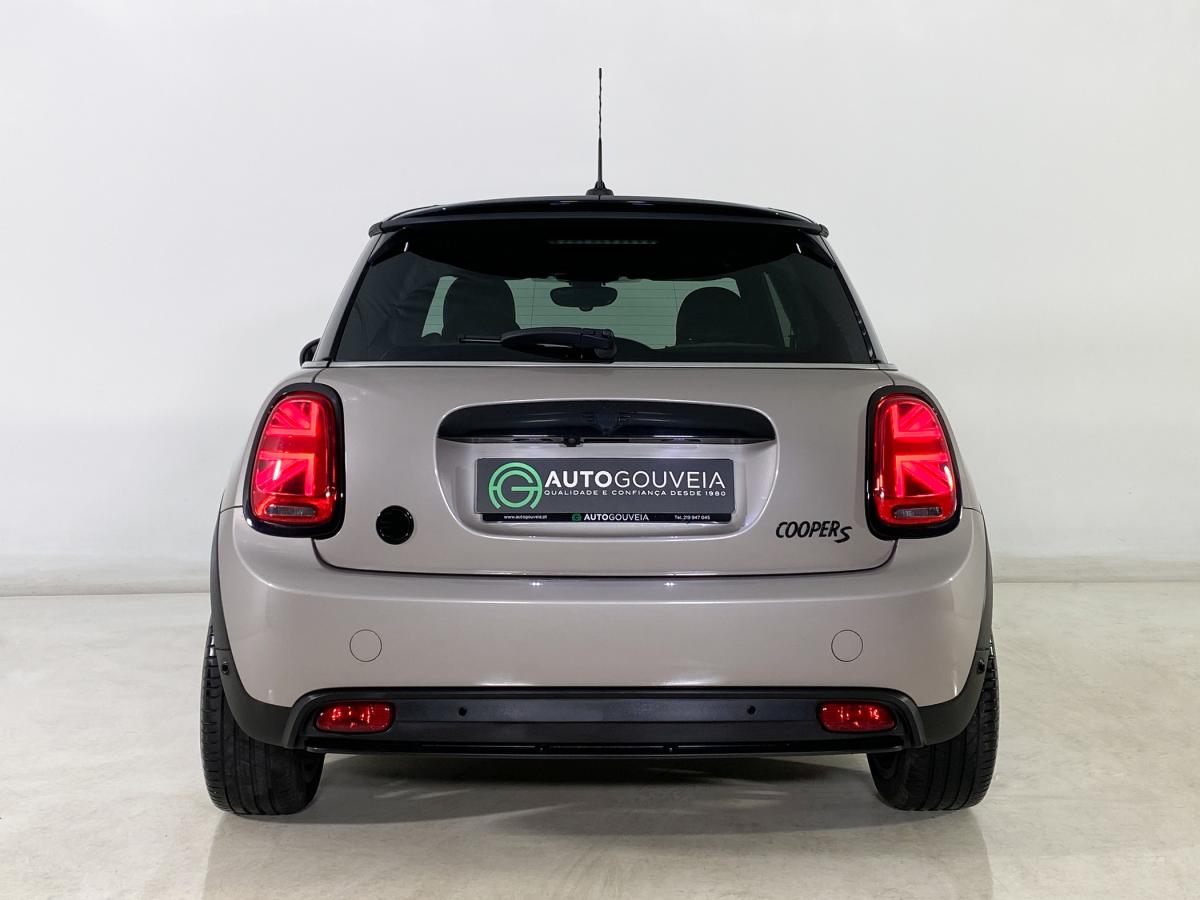 mini-cooper-2022-eletrico-500cc