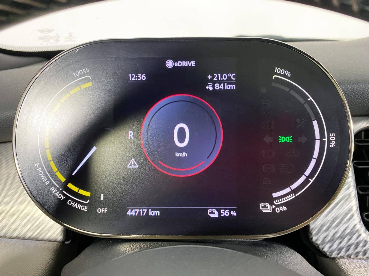 mini-cooper-2022-eletrico-500cc