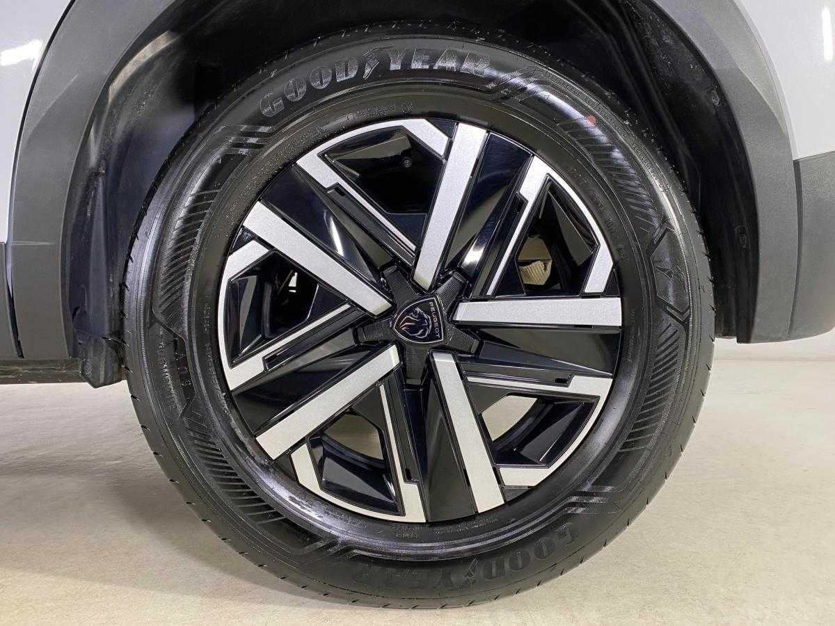 peugeot-2008-2023-gasolina-1199cc