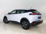 peugeot-2008-2023-gasolina-1199cc