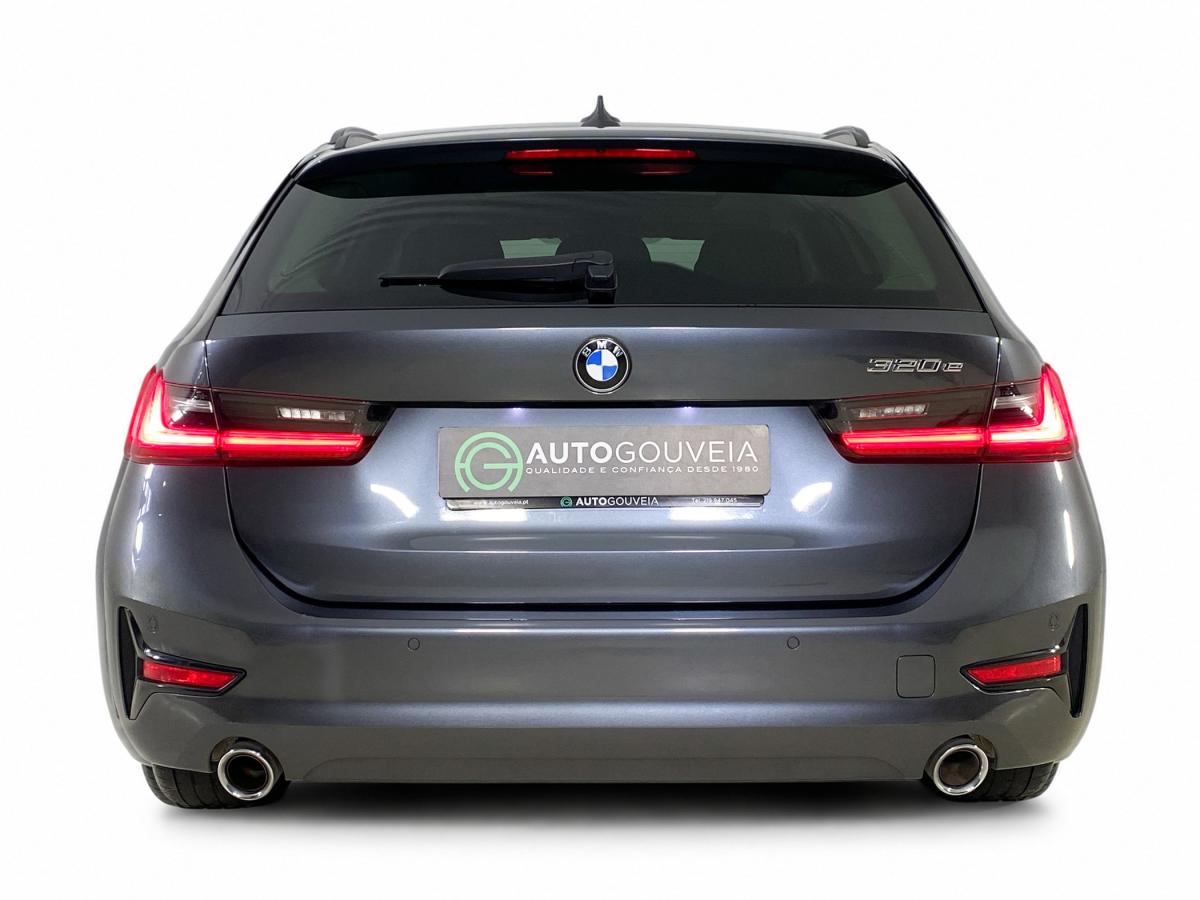 bmw-serie-3-2021-hibrido-a-gasolina-1998cc