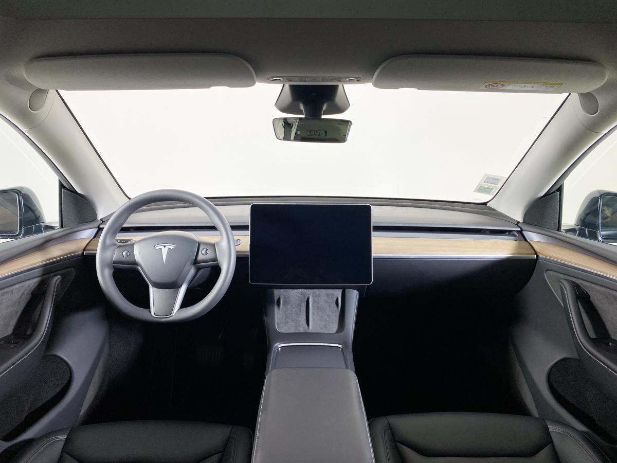 tesla-model-y-2024-eletrico-0cc