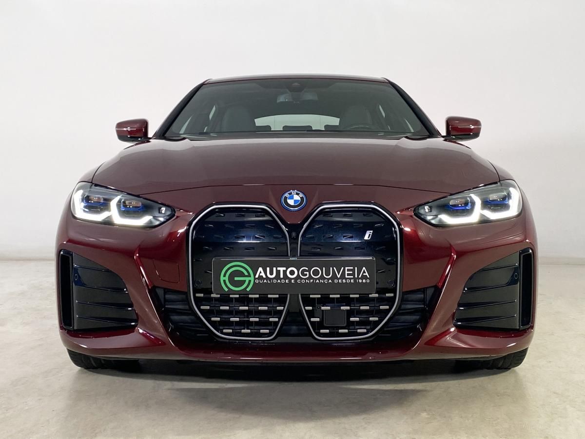 bmw-i4-i4-edrive40-2024-eletrico-500cc