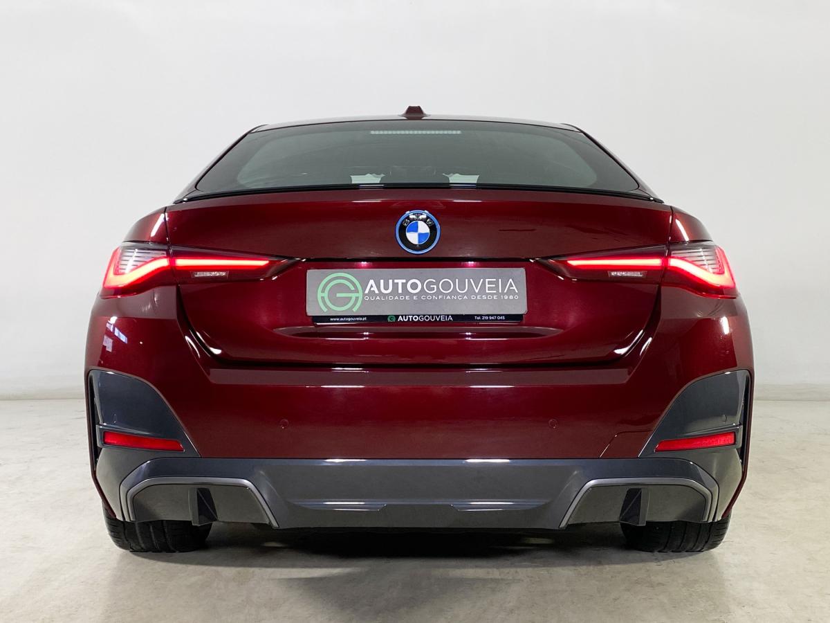bmw-i4-i4-edrive40-2024-eletrico-500cc
