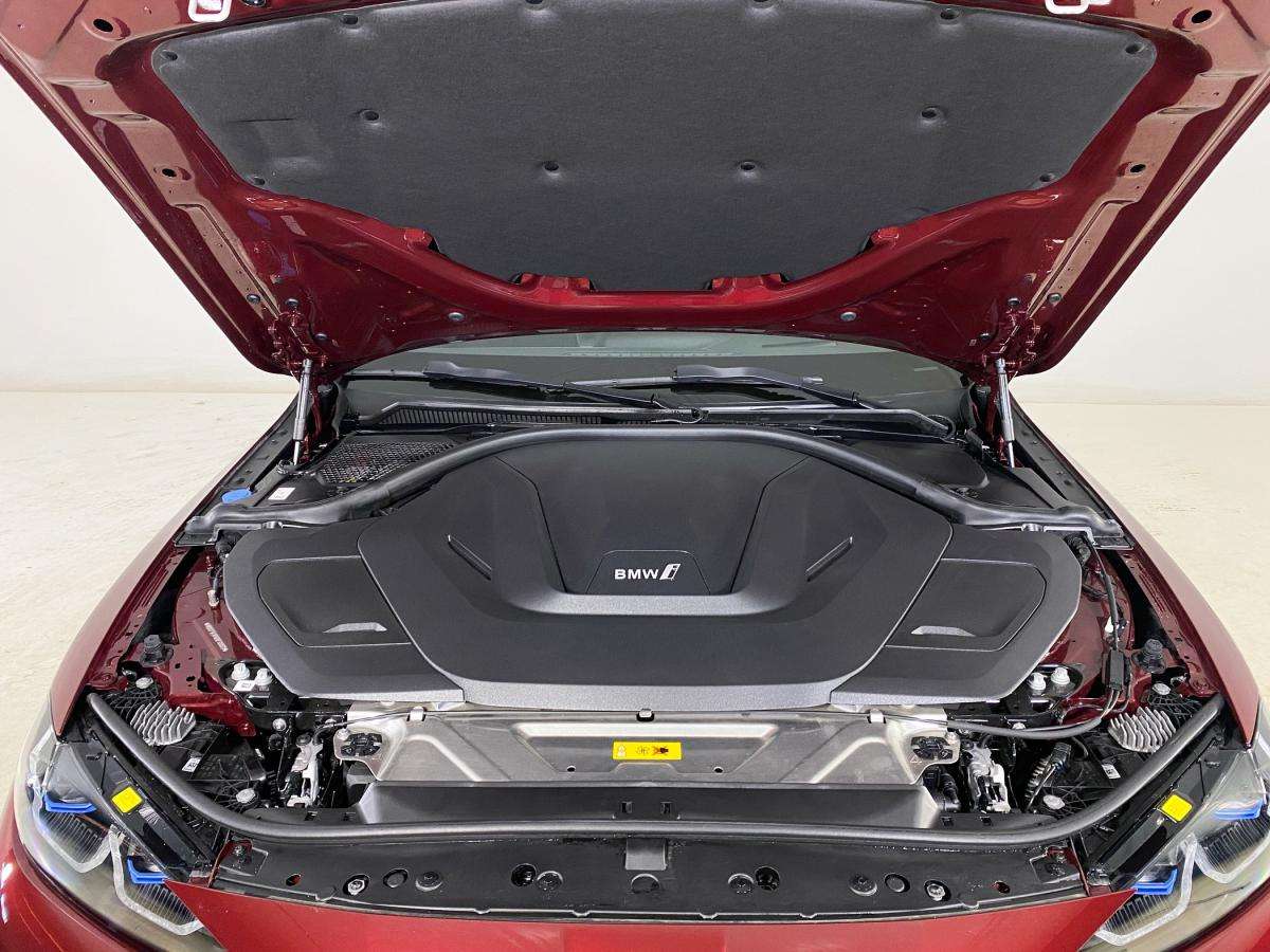 bmw-i4-i4-edrive40-2024-eletrico-500cc
