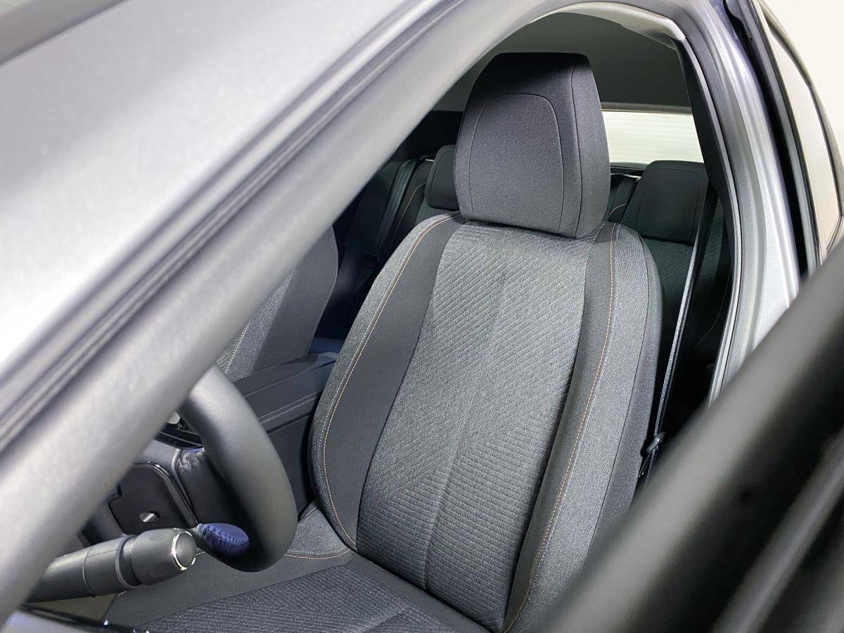 peugeot-308-2025-diesel-1499cc