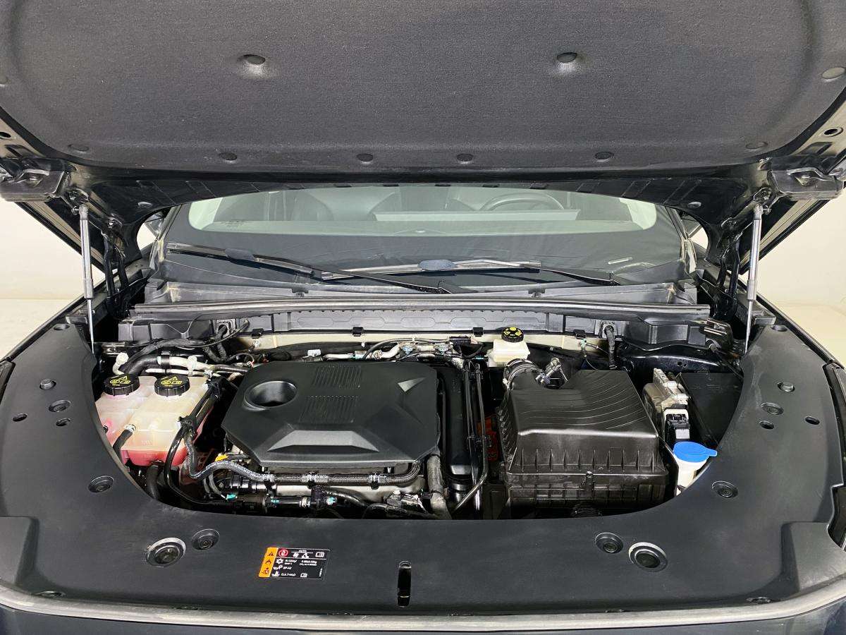 mg-hs-2025-hibrido-a-gasolina-1490cc