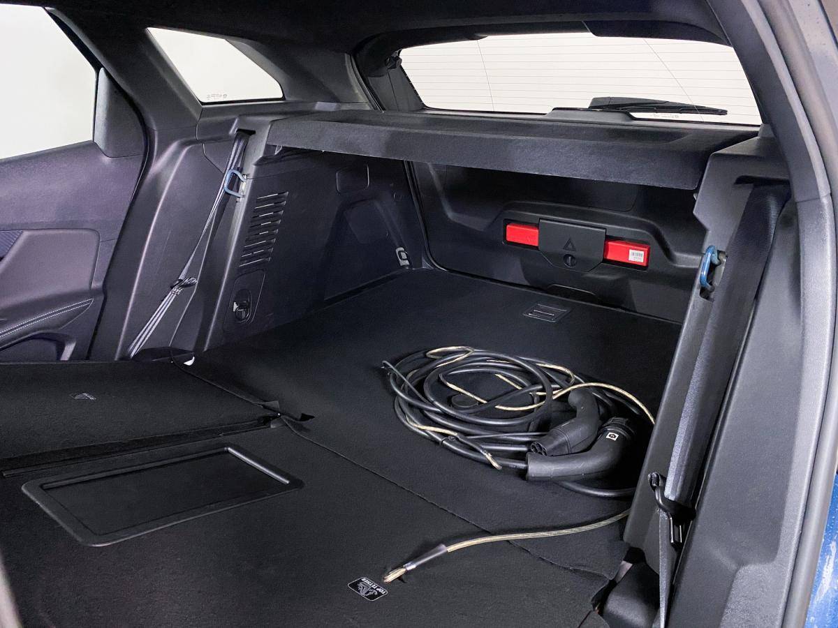 peugeot-3008-2024-hibrido-a-gasolina-1598cc
