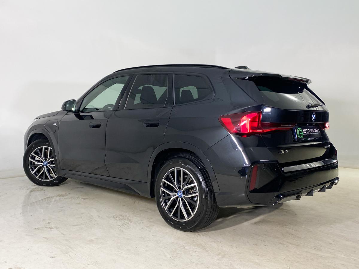 bmw-x1-2025-hibrido-a-gasolina-1499cc